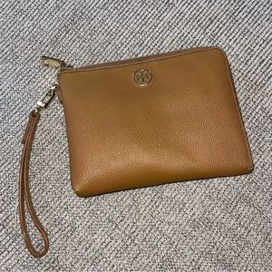 Tory Burch Brown Leather Zip Wallet Authentic Vintage